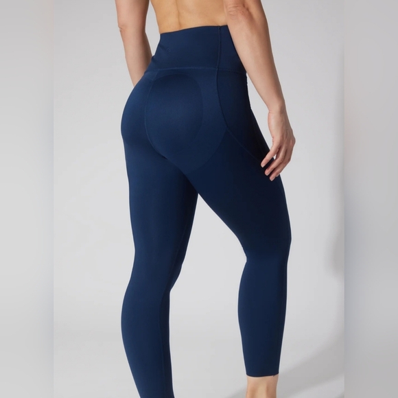 Yogalicious Bootyful Deep Purple High-Waist Leggings With Butt Lift - Picture 3 of 10